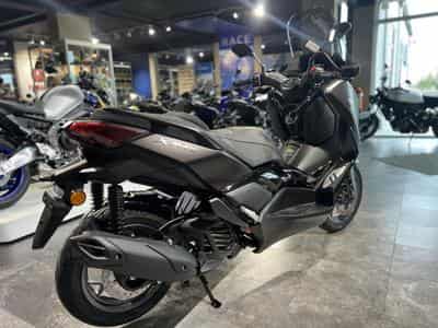 Yamaha X-Max TECHMAX + (2026) - Photo 3
