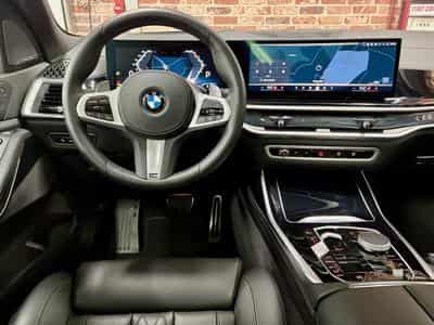 BMW X7 X7 40dA 3.0 352cv Auto xDrive M-SPORT PRO (6Places) (2025) - Photo 4