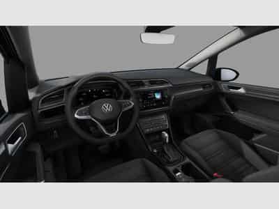 VW Touran Highline R-Line 1.5 TSI 7-Gang DSG (2025) - Photo 9