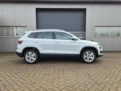 Skoda Karoq 1.5 TSI 150PS (2026) - Photo 6