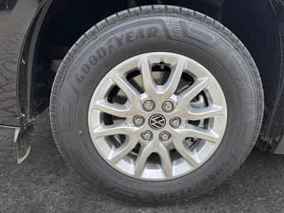 VW T7 Basis (2026) - Photo 13