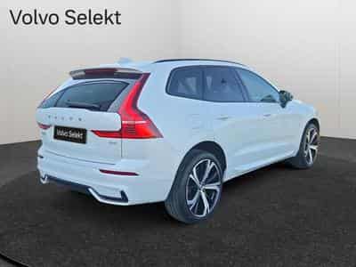 Volvo XC60 B4 Plus Dark / Essence (2024) - Photo 2