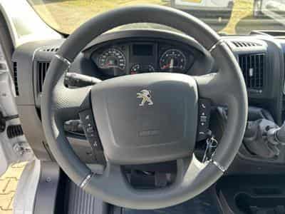 Peugeot Boxer Plateau DC 435 L3 (2024) - Photo 12
