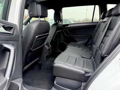 VW Tiguan Tiguan Allspace 3 x R Line 2.0 TSI DSG 4Motion (2020) - Photo 14