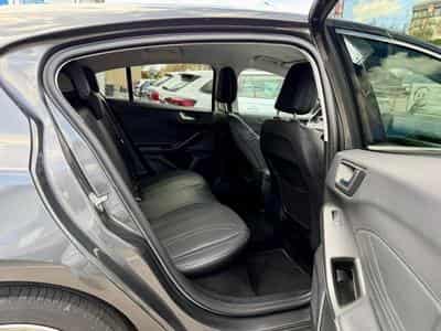 Ford Focus 1.5 EcoBoost 150 Aut. Vignale (2019) - Photo 10
