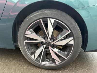 Peugeot 308 SW ALLURE 1.2 PURETECH 96KW * GARANTIE 36 MOIS * (2024) - Photo 14
