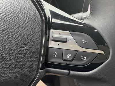Peugeot 308 SW ALLURE 1.2 PURETECH 96KW * GARANTIE 36 MOIS * (2024) - Photo 9
