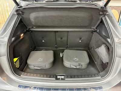 Mercedes GLA 250 GLA 250e 1.3 Hyb-Ess 218cv Auto PROGRESSIVE-LINE (2025) - Photo 7