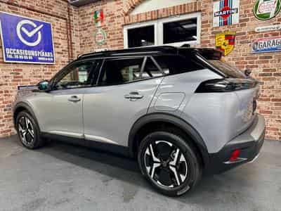 Peugeot 2008 2008 1.2 Hybrid 145cv Auto GT (Neuve) (2025) - Photo 2