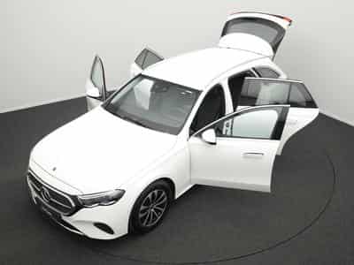 Mercedes E 200 T-Modell Digital+AHK+360°+Memo+Apple (2025) - Photo 12
