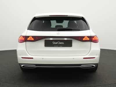 Mercedes E 200 T-Modell Digital+AHK+360°+Memo+Apple (2025) - Photo 4