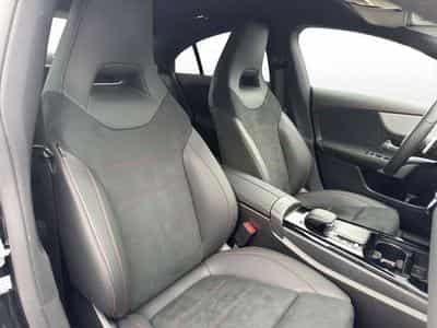 Mercedes CLA 200 AMG Line/Multi-Beam/Blind-Spot/Navi (2023) - Photo 14