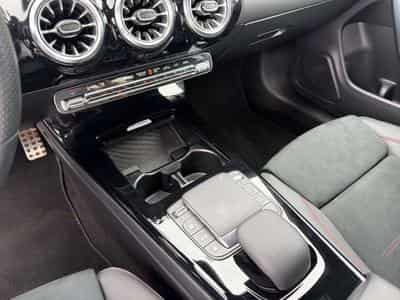 Mercedes CLA 200 AMG Line/Multi-Beam/Blind-Spot/Navi (2023) - Photo 15