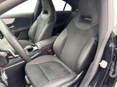 Mercedes CLA 200 AMG Line/Multi-Beam/Blind-Spot/Navi (2023) - Photo 9