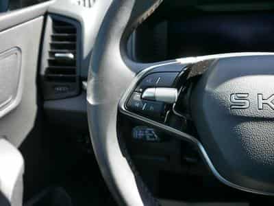 Skoda Karoq Selection 1.5 TSI (2025) - Photo 3