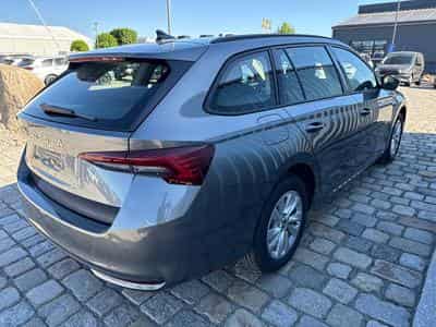 Skoda Octavia Selection 2,0 TDI (2026) - Photo 6