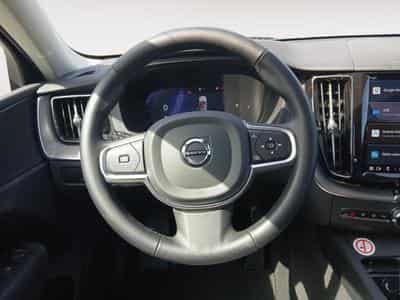 Volvo XC60 B5 Core / Essence (2025) - Photo 12