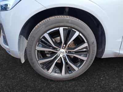Volvo XC60 B5 Core / Essence (2025) - Photo 14