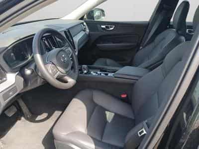 Volvo XC60 B5 Core / Essence (2025) - Photo 9