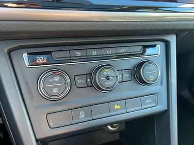 VW Touran 2.0 DIESEL 122 CV (2022) - Photo 12