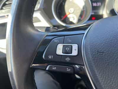 VW Touran 2.0 DIESEL 122 CV (2022) - Photo 14