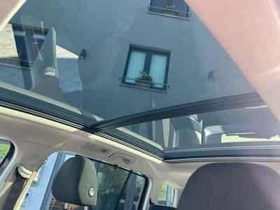VW Touran 2.0 DIESEL 122 CV (2022) - Photo 7