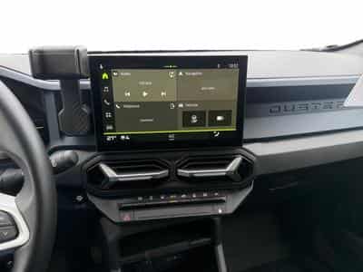 Dacia Duster 1.6 Hybrid Journey (2025) - Photo 9
