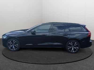 Volvo V60 B4 Plus Dark / Essence (2025) - Photo 2