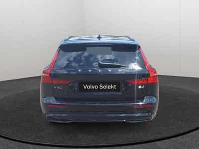 Volvo V60 B4 Plus Dark / Essence (2025) - Photo 4