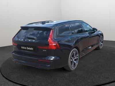 Volvo V60 B4 Plus Dark / Essence (2025) - Photo 5