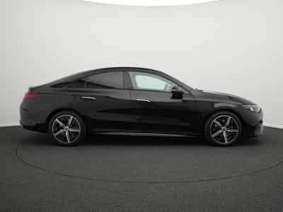 Mercedes CLA 200 verfügbar mit ca.9.000km (2026) - Photo 5