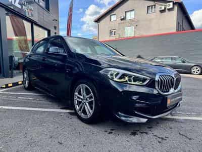 BMW 118 118i Aut. M Sport jusqu'à 48 mois de garantie (2021) - Photo 4