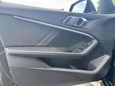 BMW 118 118i Aut. M Sport jusqu'à 48 mois de garantie (2021) - Photo 8
