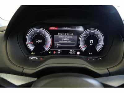 Audi Q2 S-Line (2026) - Photo 5