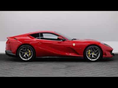 Ferrari 812 Superfast Rosso 70th anniversary (2019) - Photo 4