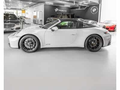 Porsche 911 911/992.2 TARGA 4 GTS / FACELIFT MY2025 / SOFORT (2025) - Photo 2