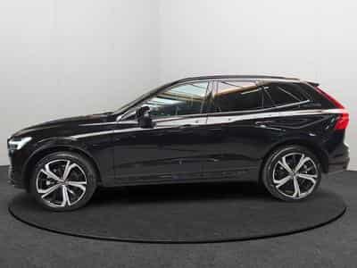Volvo XC60 B4 Plus Dark / Essence (2024) - Photo 2