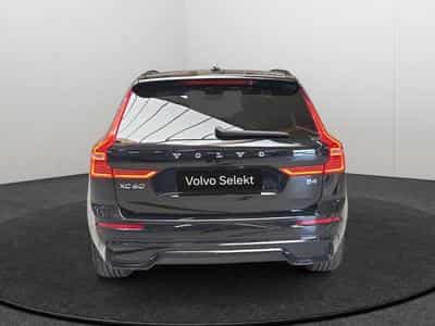 Volvo XC60 B4 Plus Dark / Essence (2024) - Photo 4