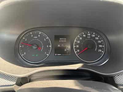 Dacia Sandero 1.0 TCe Stepway Plus (2022) - Photo 8