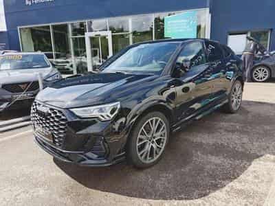 Audi Q3 45 TFSI quattro S line (2021) - Photo 1