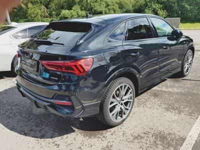 Audi Q3 45 TFSI quattro S line (2021) - Photo 3