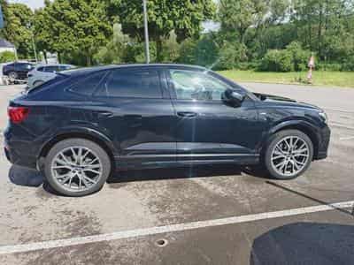Audi Q3 45 TFSI quattro S line (2021) - Photo 4