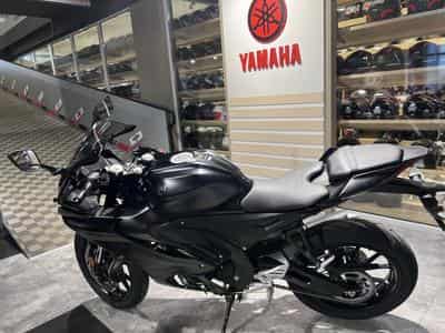 Yamaha YZF (2026) - Photo 4