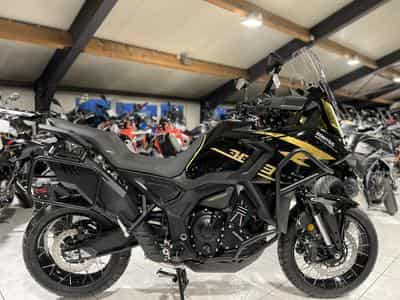 Zontes 703 F BLACK/GOLD 19 (2026) - Photo 1