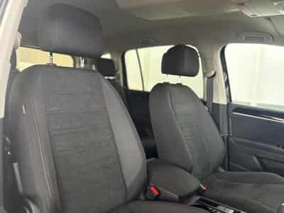 VW Touran R-LINE (2026) - Photo 12