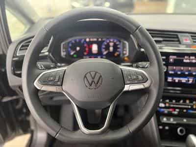 VW Touran R-LINE (2026) - Photo 15