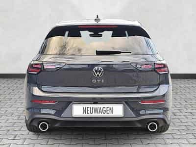 VW Golf 2.0 TSI 195 kW GTI (2026) - Photo 6