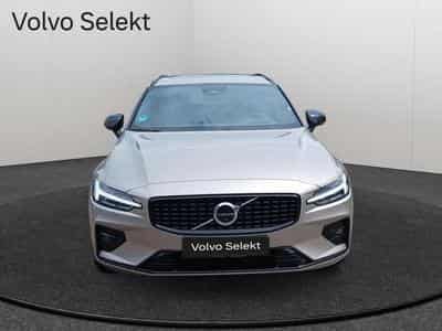 Volvo V60 B4 Plus Dark / Essence (2025) - Photo 8