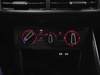 VW Polo 1.0 TRENDLINE 80CV (2020) - Photo 15