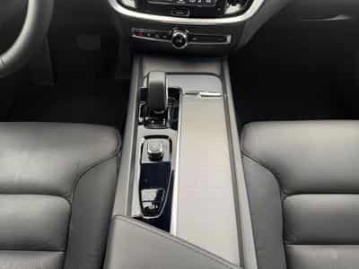 Volvo V60 B4 Core / Essence (2025) - Photo 11